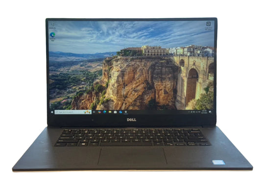 Dell Precision 5520 / Intel Core i7-7th Gen 32G RAM 500G SSD NVIDIA Quadro M1200